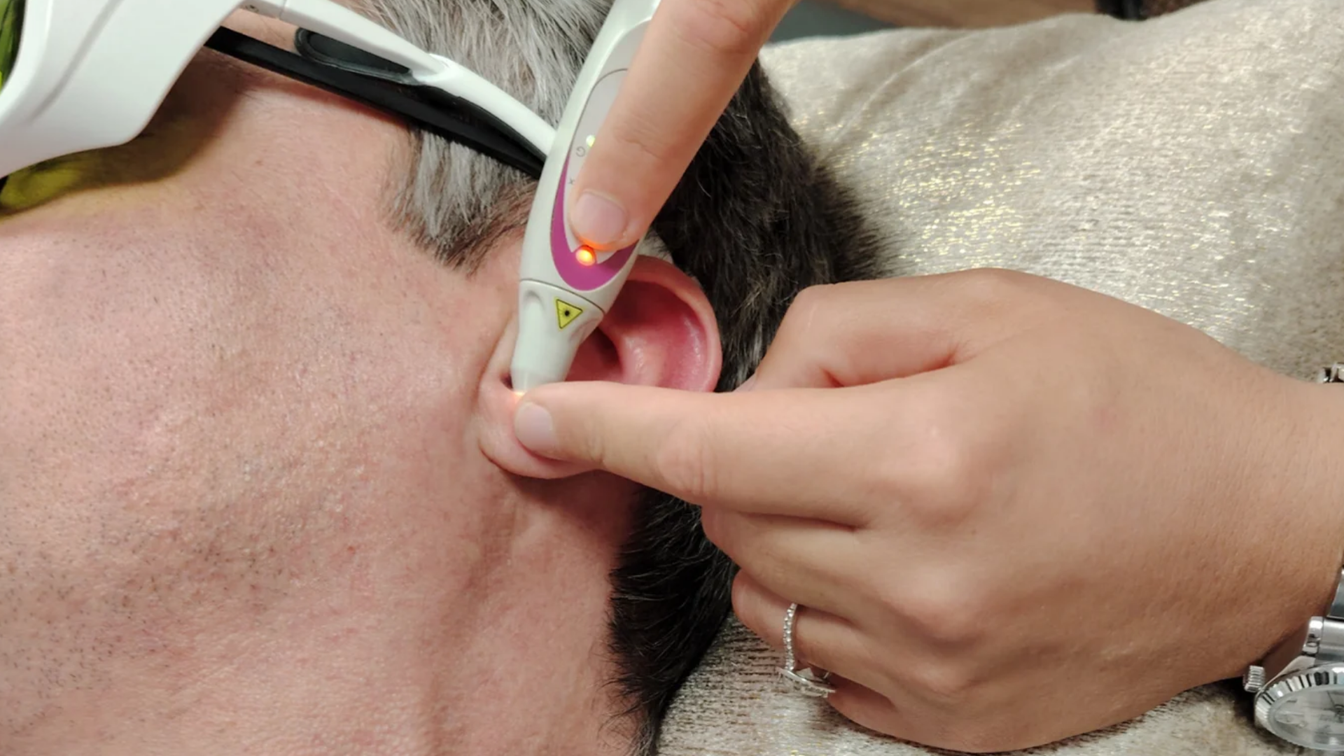 Laser oreille à Sainte-Marguerite : douceur et précision contre la dépendance